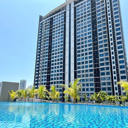Jesselton Quay By Bunga Raya Homes Kota Kinabalu Kültér fotó